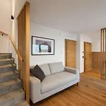 Bergblick - Two-level Penthouse With Rooftop Terrace & Mountain View By Alpenluxus Collection Schwentlberg
