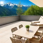Bergblick - Two-level Penthouse With Rooftop Terrace & Mountain View By Alpenluxus Collection Schwentlberg